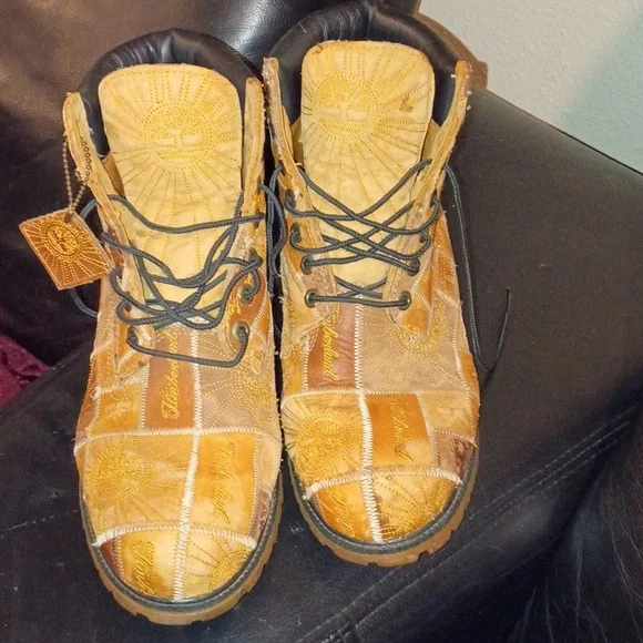 Patchwork Timberland Boots - Picture 2 of 6